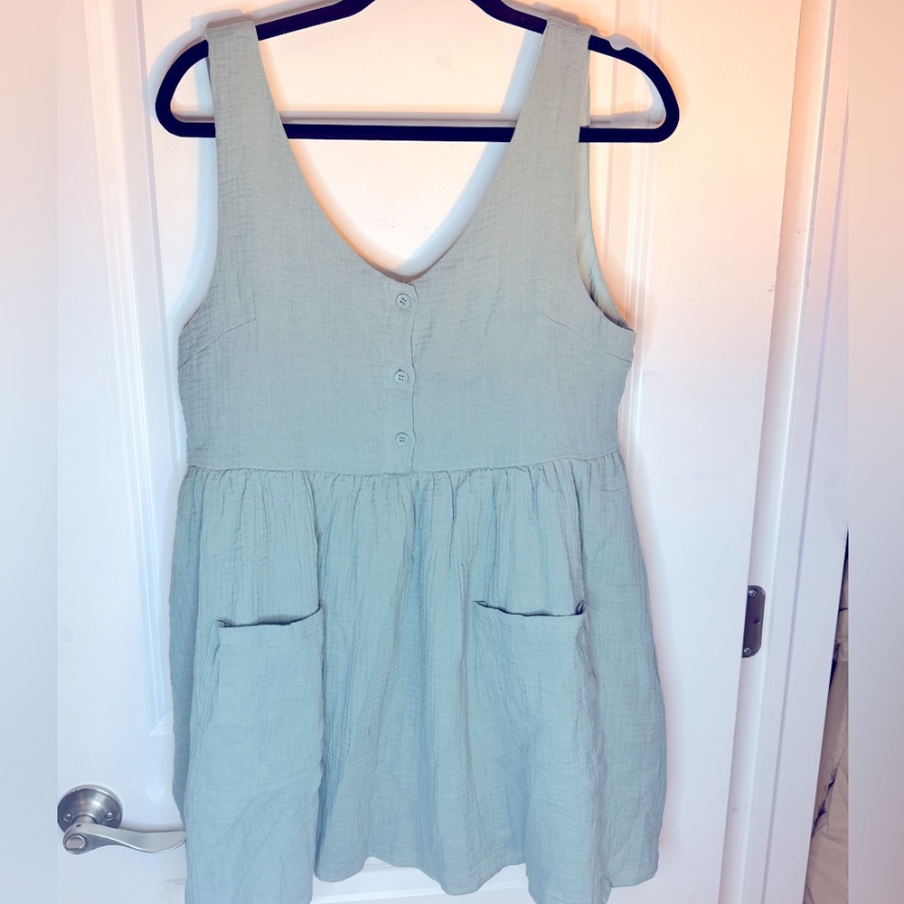 100% Cotton Sage Green Medium Dress